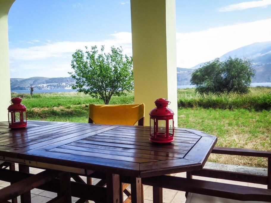Villa Rania: Ευάερη Βίλα Με Θέα Τη Θάλασσα Lixouri Exterior foto